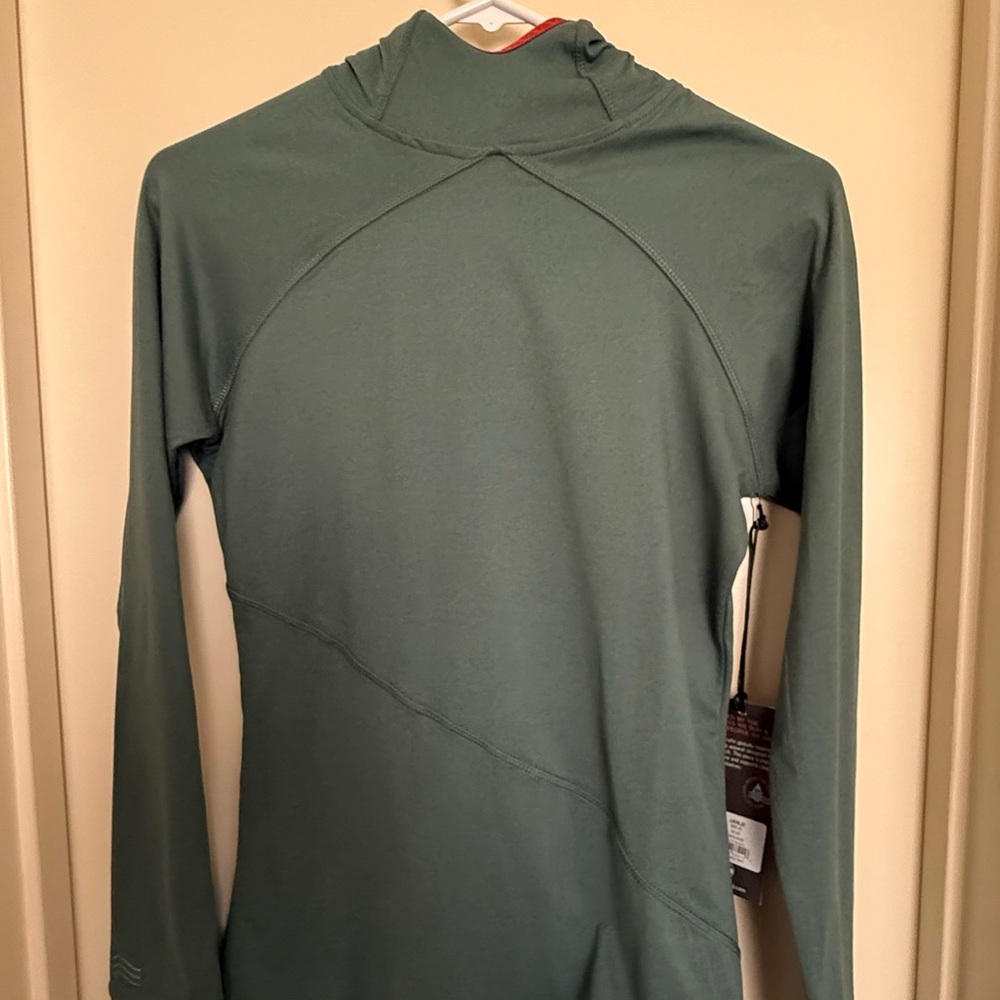 Janji Limited edition Run For Bolivia Hoodie new w tag Women Small